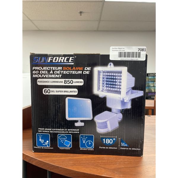 Sunforce Motion Activated Solar LED Light with 850 Lumens Output