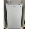 Image 1 : Hamilton Beach 3.2 Cu Ft Refrigerator with Freezer