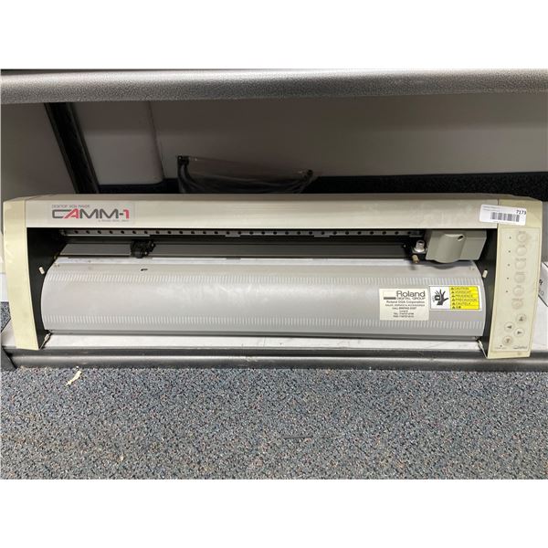 Roland CAMM-1 Desktop Sign Maker PNC-960