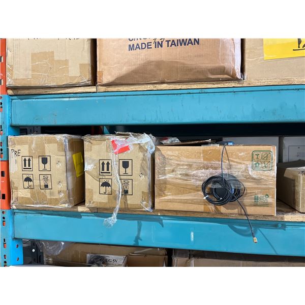 Lot of AssortedÂ MK-V807 7-Inch VGA Mono Display Kit With GPS Module and Accessories