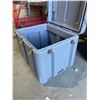 Image 3 : Hardigg Gray Storage Case with Metal Latches and Hinges