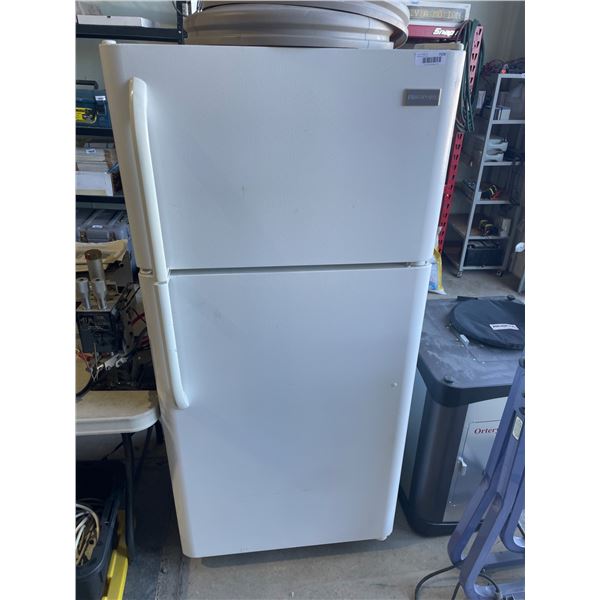 Frigidaire FFTR1814LW2 18 Cu Ft Top-Freezer Refrigerator