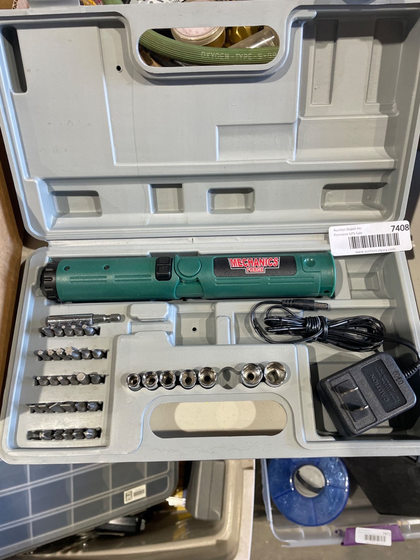 Forging Screwdriver Mechanics Forge Electric Screwdriver Set with Charger and Bits