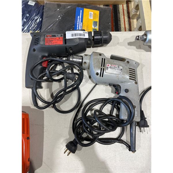 Lot of 2 Skil 6340 3/8 in Drill and Makita 6010B 10mm Drill, Power Tools Bundle