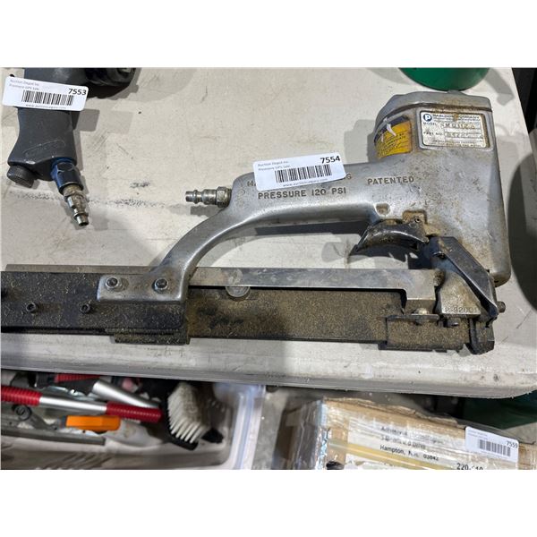 Paslode Pneumatic Stapler Model W101010, Pressure 120 PSI