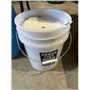 Image 1 : Powerfist Rodent Trap 5-Gallon Bucket with Lid and Handle