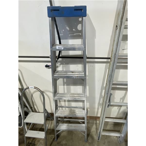 Boy 6-Foot Aluminum Ladder, Grade 3, Model 366