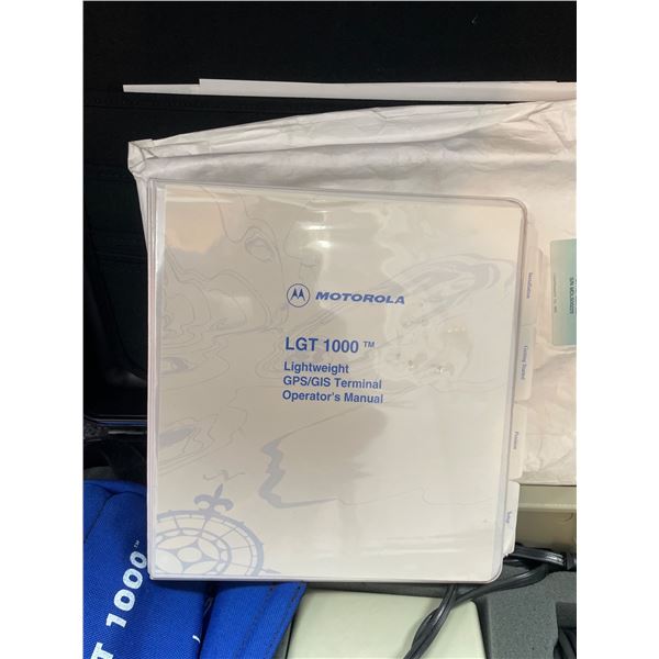 Motorola LGT 1000 TN Lightweight GPS/GIS Terminal With Accessories