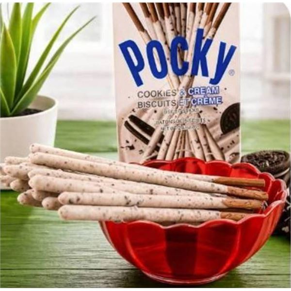 Glico Pocky Cookies and Cream Biscuit Sticks, 10-Pack Set