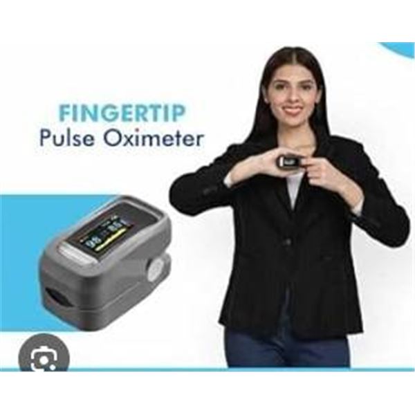 Fingertip Pulse Oximeter with Two-Color OLED Display