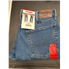Image 2 : Wrangler Regular Fit Jeans Size 34x30 Item #1769852