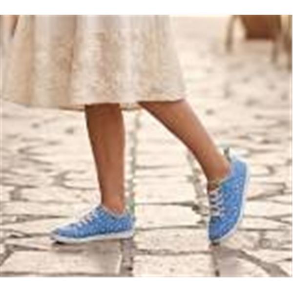 Vionic Pismo CLBlu Women’s Shoes, Size 7