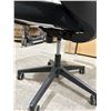 Image 5 : Office Task Chair with Mesh Back and Adjustable Armrests