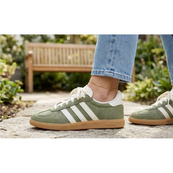 Adidas Breaknet Sleek JH13549 Women's Shoes, Size 8 US