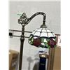 Image 5 : Stained Glass Floor Lamp With Metal Base and 100W Max Capacity