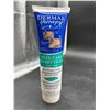 Image 2 : Dermal Therapy Heel Care Cream 240 g (8 oz) Tube