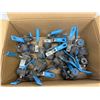 Image 1 : Lot of (23) Neles-Jamesbury #1/4 9FB 2236 MT Threaded Ball Valves
