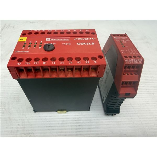 Lot of (2) Telemecanique Modules