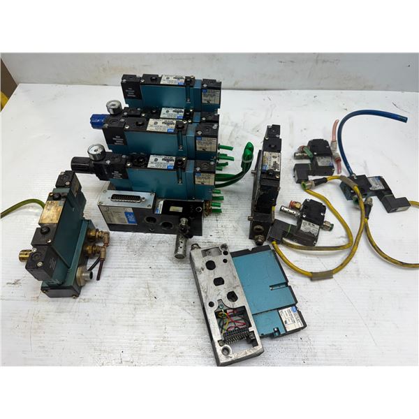 Lot of MAC Valves