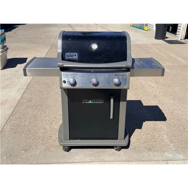 WEBER SPIRIT THREE-BURNER GRILL WITH PROPANE TANK - WORKS!