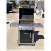 Image 5 : WEBER SPIRIT THREE-BURNER GRILL WITH PROPANE TANK - WORKS!