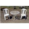 Image 1 : PATIO METAL BISTRO TABLE AND TWO PLASTIC PATIO CHAIRS