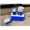 Image 1 : COLEMAN COOLERS AND WATER COOLERS