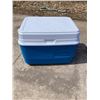 Image 3 : COLEMAN COOLERS AND WATER COOLERS