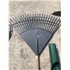Image 3 : LAWN CARE LOT: RAKES, HOE, SHOVEL, AND BULB PLANTER