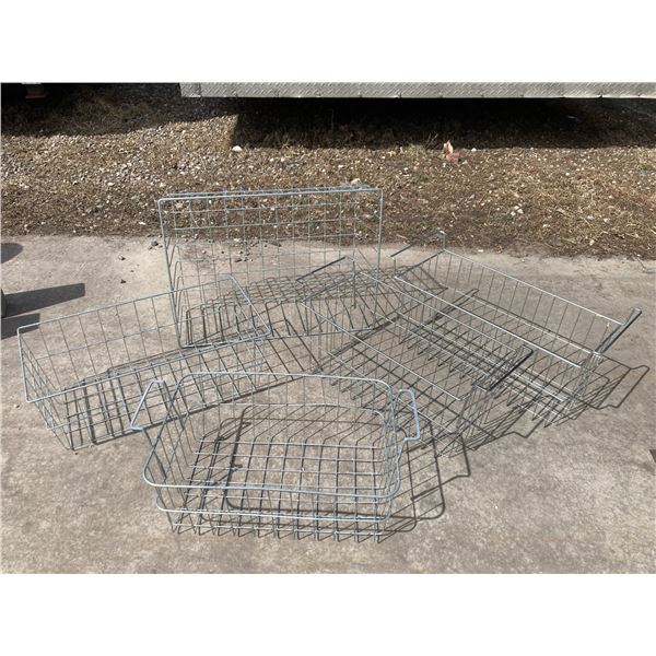 METAL WIRE BASKETS, LOT