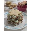 Image 2 : Bake & Build Festive Tree Cookie Cutter & Baking Sheet Set