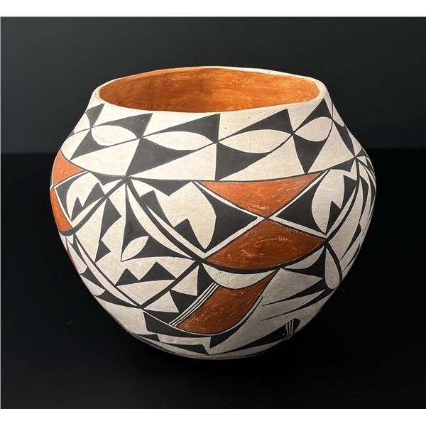 Historic Acoma Pueblo Olla Water Pot Jar