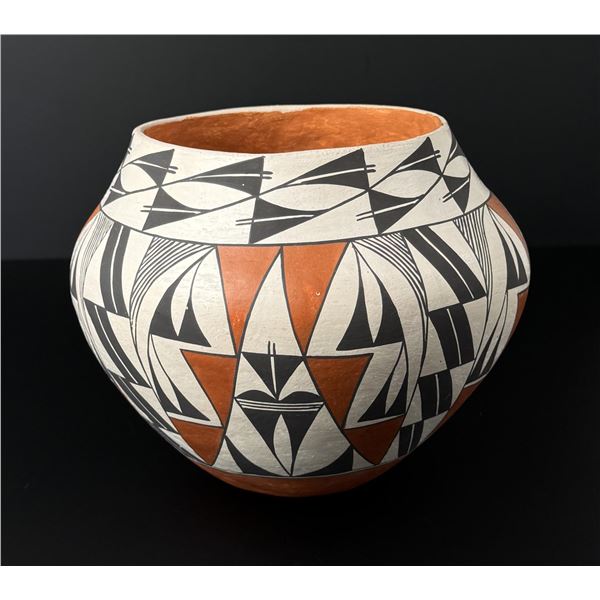 Historic Acoma Pueblo Olla Water Pot Jar
