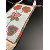 Image 13 : Plateau Native American Indian Beaded Mirror Bag