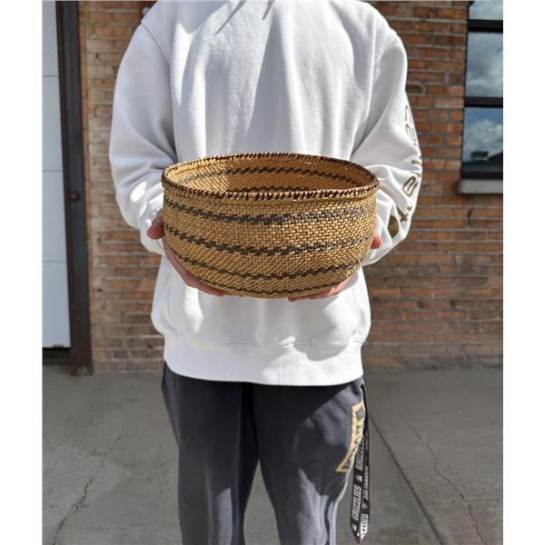 Klamath Native American Indian Basket
