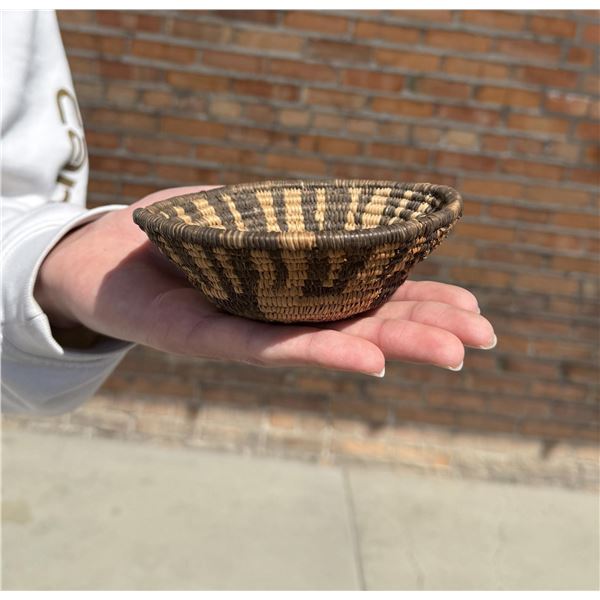 Papago Native American Indian Basket