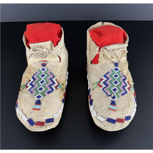 Arapaho Native American Indian Beaded Moccasins