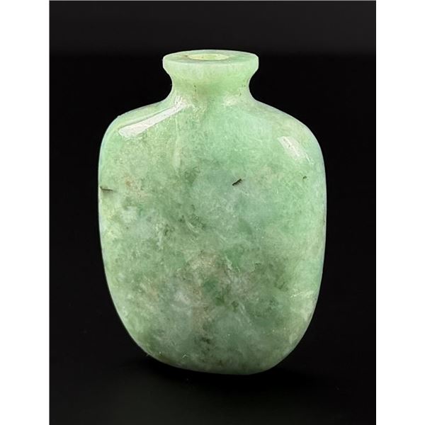 Antique Chinese Nephrite Jade Snuff Bottle