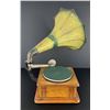 Image 4 : Columbia Graphophone Disc Phonograph