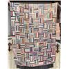 Image 1 : 1890s Log Cabin Fence Rail Barn Raising Quilt