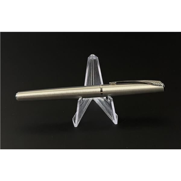 Parker Sonnet Stainless Steel Fountain Pen
