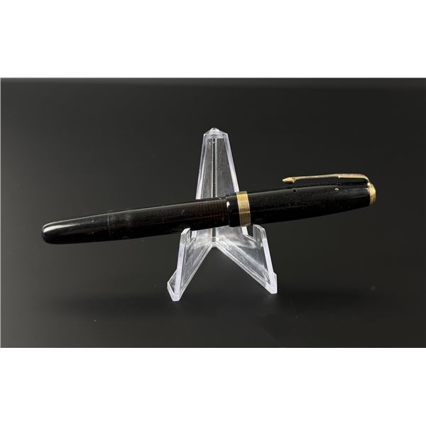 Parker Blue Diamond Striated Fountain Pen