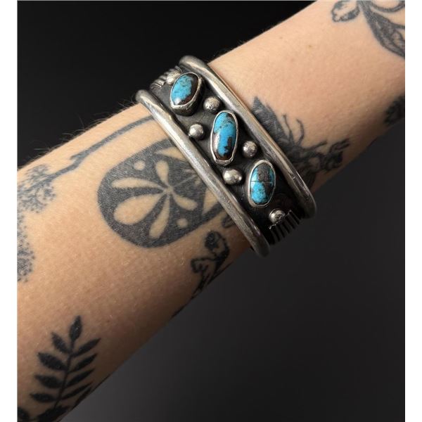 Old Pawn Navajo Sterling Silver Turquoise Bracelet