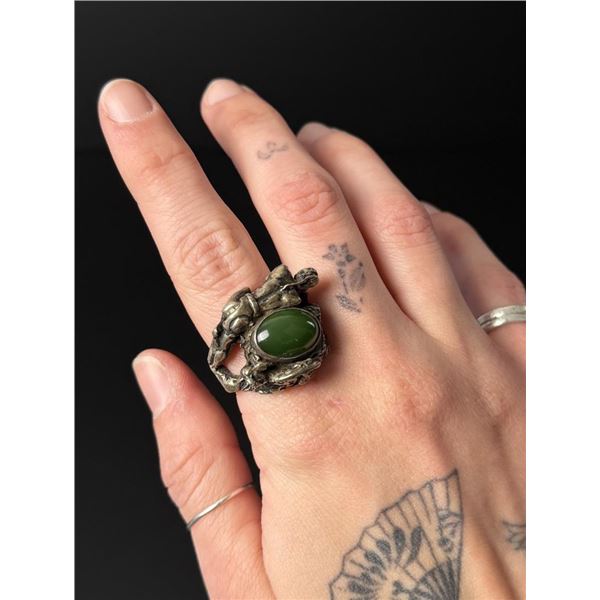 Navajo Sterling Jade Indian Chasing Deer Ring