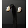 Image 1 : 14K Gold Baroque Pearl Earrings