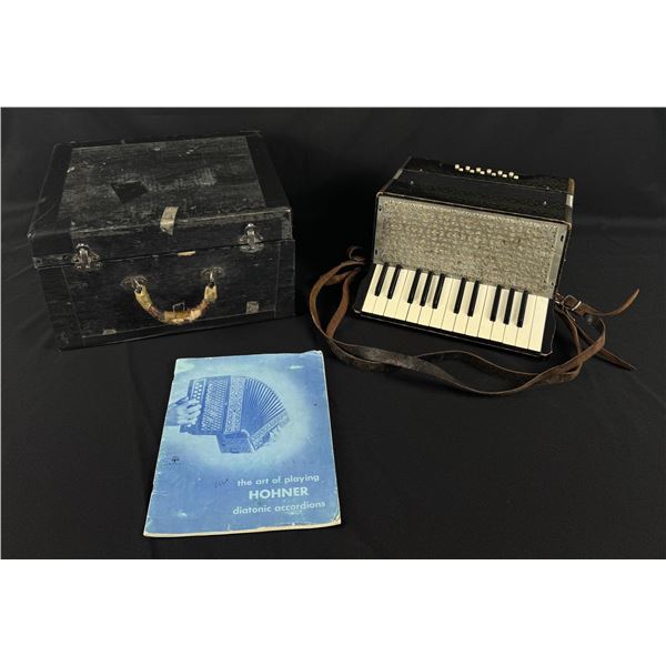 Hohner Venezia Accordion