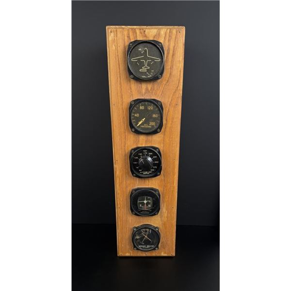 WW2 US Air Force Pilot Plane Gauge Display