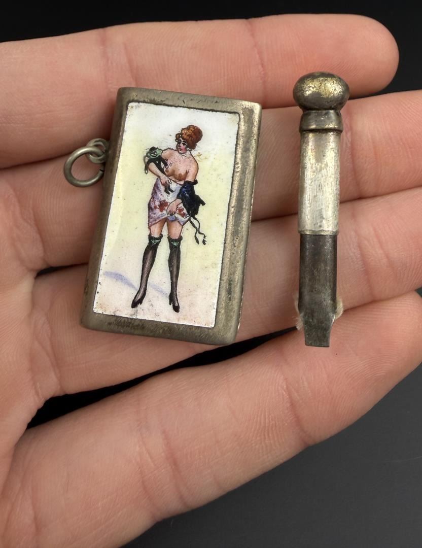 1903's Kawee Burlesque Performer Stricker Lighter