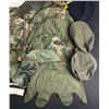 Image 2 : Collection of US Army Caps and Helmet Covers