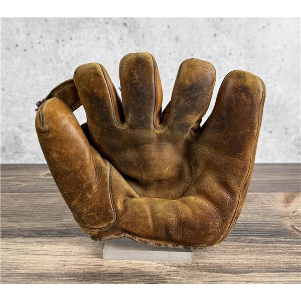 Spalding Professional Model Baseball Glove